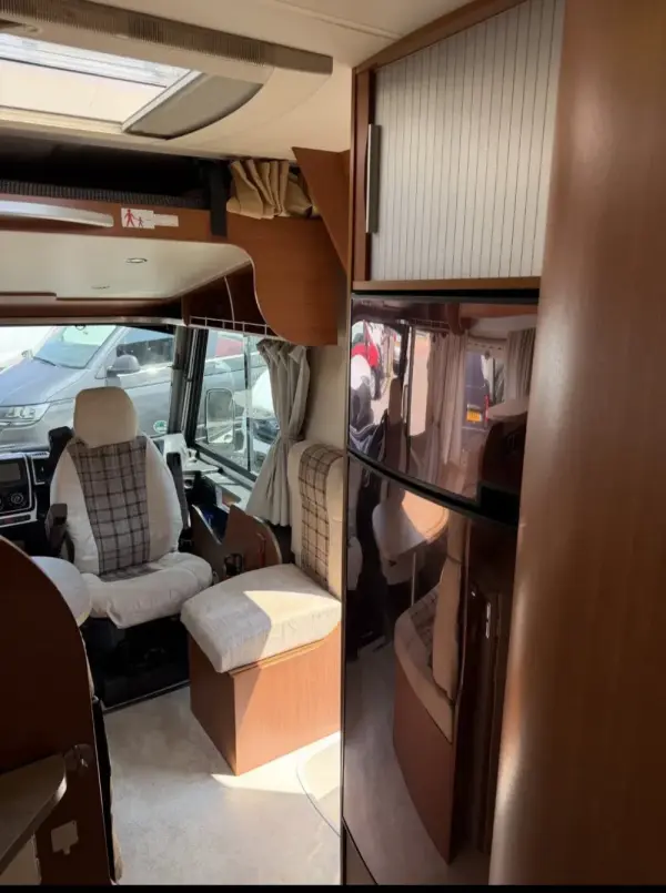 Chausson Welcome Outro 11