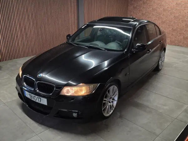 BMW 320 d Navigation Auto 21