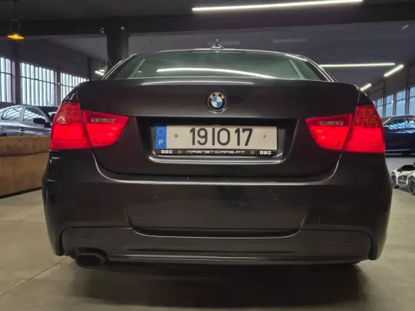 BMW 320 d Navigation Auto 28