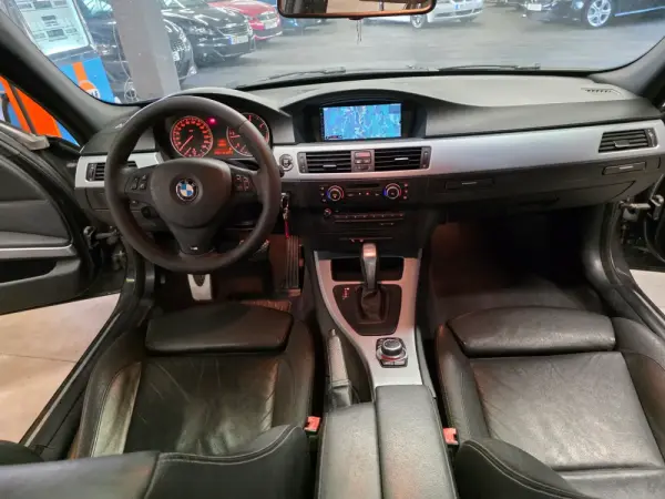 BMW 320 d Navigation Auto 34