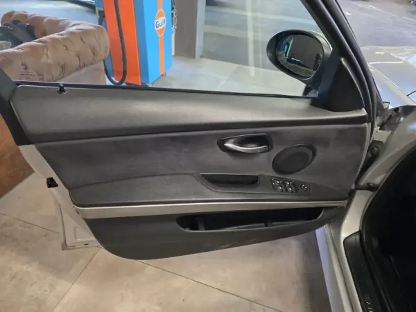 BMW 320 d Navigation 11