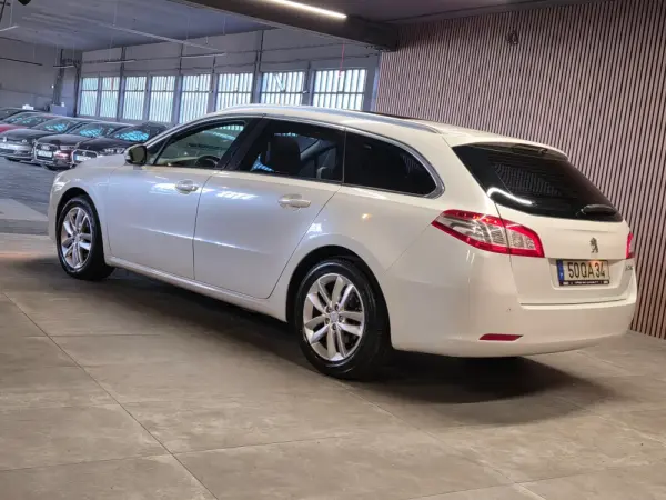 Peugeot 508 SW 1.6 e-HDi Allure 2-Tronic 12