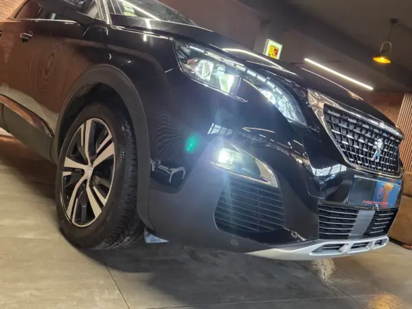 Peugeot 3008 BlueHDi 130 Stop & Start EAT8 Allure 26