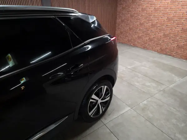 Peugeot 3008 BlueHDi 130 Stop & Start EAT8 Allure 30