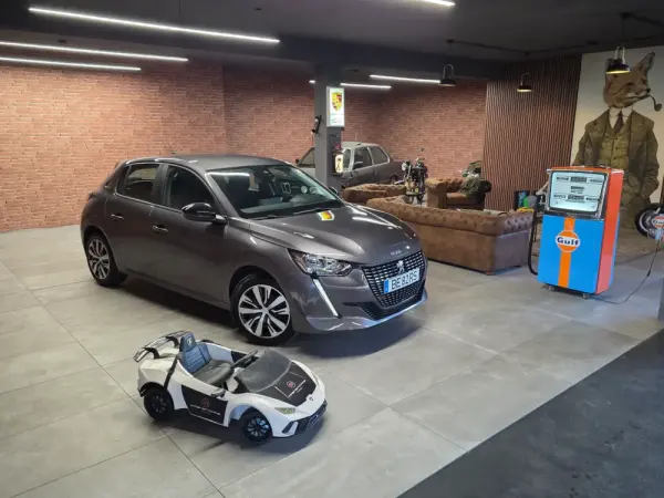 Peugeot 208 1.5 BlueHDi Active 1