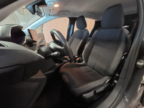 Peugeot 208 1.5 BlueHDi Active 7