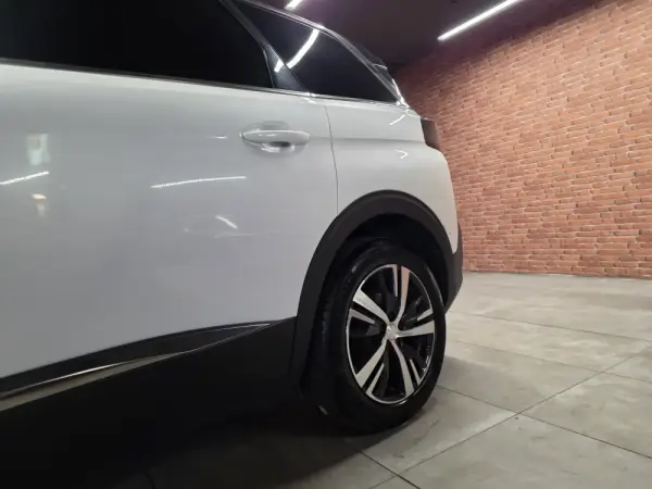 Peugeot 5008 2.0 BlueHDi GT Pack EAT8 6