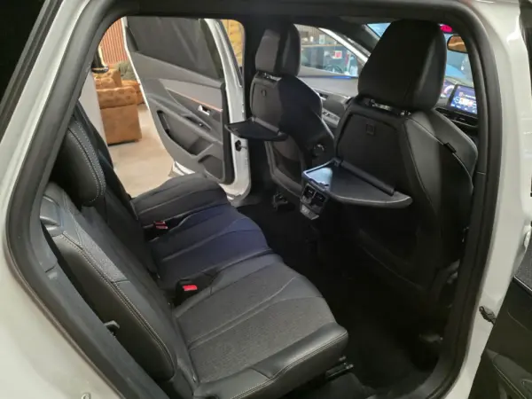 Peugeot 5008 2.0 BlueHDi GT Pack EAT8 17