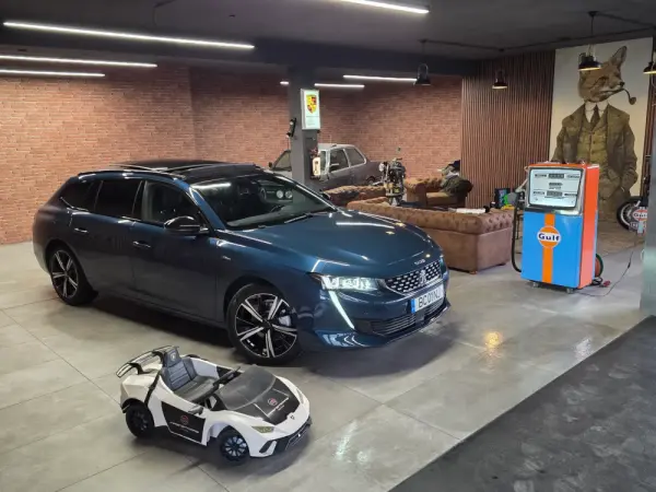 Peugeot 508 SW 1.5 BlueHDi GT EAT8 1