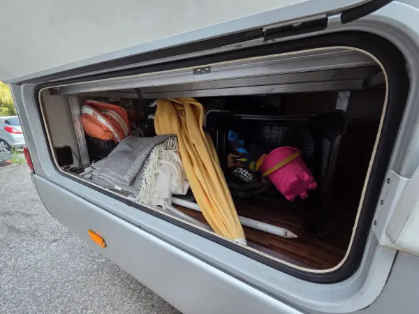 Hymer Tramp CL Outro 24