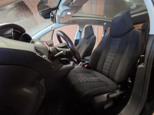 Peugeot 308 SW BlueHDi 120 Stop & Start Active 6