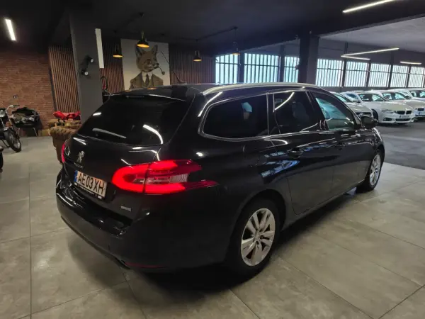 Peugeot 308 SW BlueHDi 120 Stop & Start Active 18