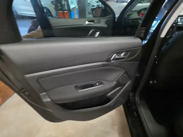 Peugeot 308 SW BlueHDi 120 Stop & Start Active 27