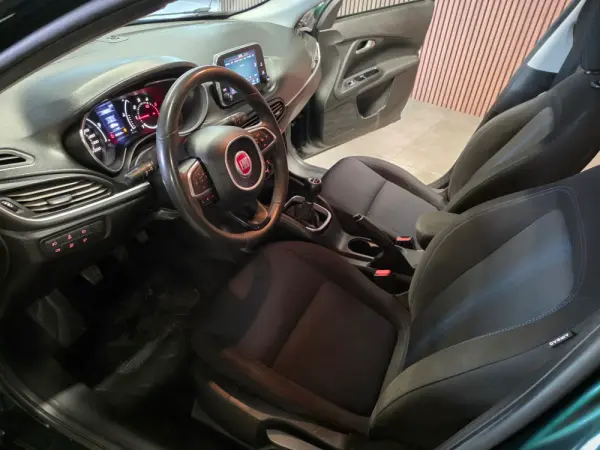 Fiat Tipo 1.3 M-Jet Lounge 8