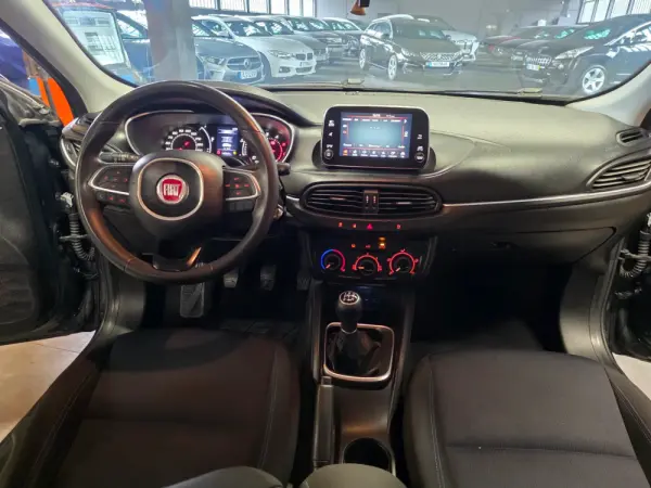 Fiat Tipo 1.3 M-Jet Lounge 15