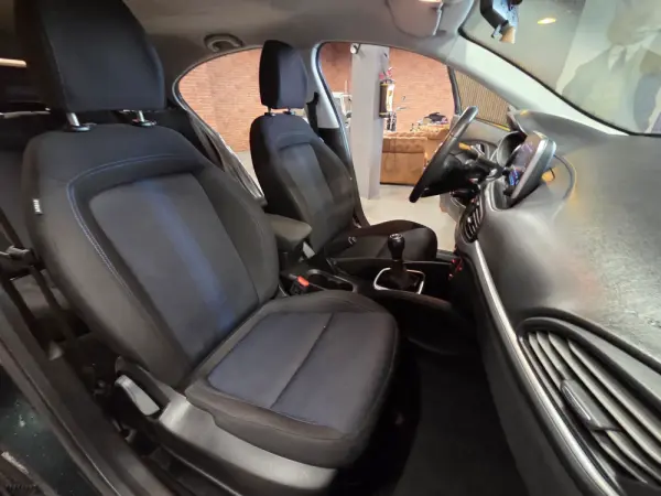Fiat Tipo 1.3 M-Jet Lounge 18