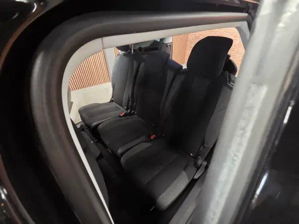 Peugeot 5008 BlueHDI 120 EAT6 Active 4