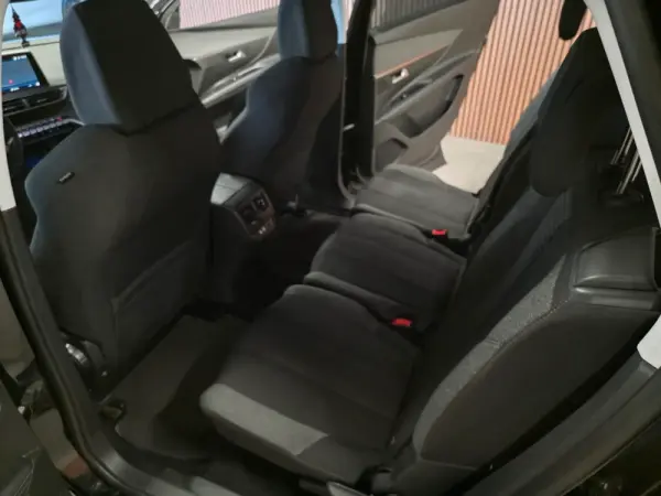 Peugeot 5008 BlueHDI 120 EAT6 Active 7