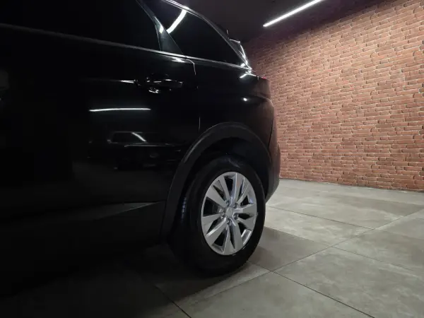 Peugeot 5008 BlueHDI 120 EAT6 Active 18