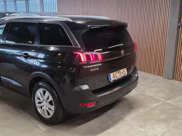 Peugeot 5008 BlueHDI 120 EAT6 Active 28