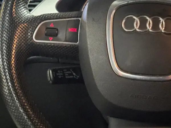 Audi A4 Avant 2.0 TDI Sport 28