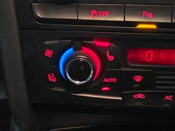 Audi A4 Avant 2.0 TDI Sport 31