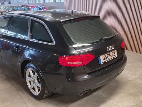 Audi A4 Avant 2.0 TDI Sport 35