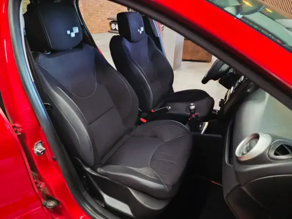 Renault Clio 1.5 dCi GT Line 14
