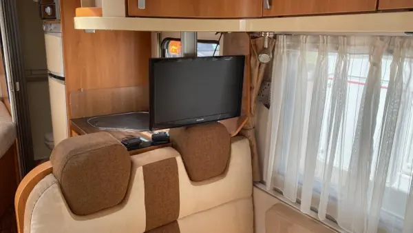 Hymer Tramp CL Outro 4