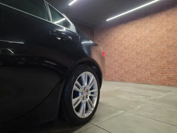 Jaguar XE E-Performance Aut. Prestige 2