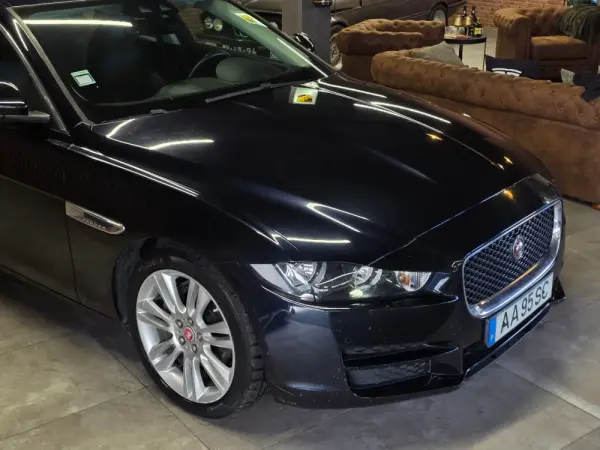 Jaguar XE E-Performance Aut. Prestige 9