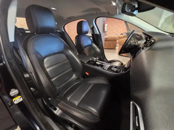 Jaguar XE E-Performance Aut. Prestige 34