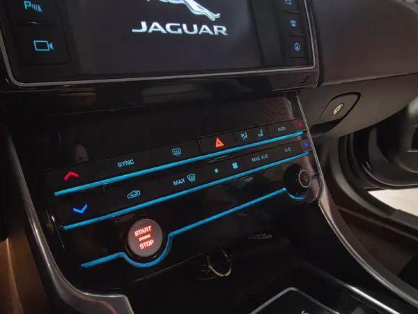 Jaguar XE E-Performance Aut. Prestige 37