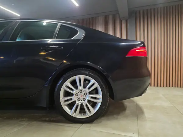 Jaguar XE E-Performance Aut. Prestige 46