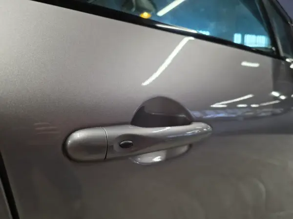 Renault Captur 1.5 dCi Exclusive 4