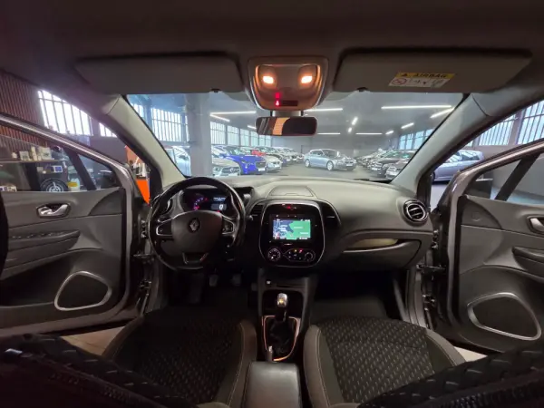 Renault Captur 1.5 dCi Exclusive 17