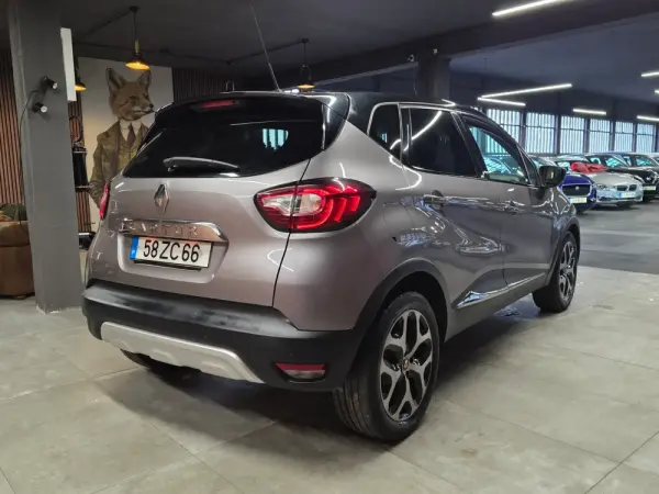Renault Captur 1.5 dCi Exclusive 32