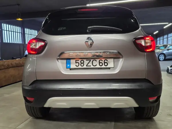 Renault Captur 1.5 dCi Exclusive 33