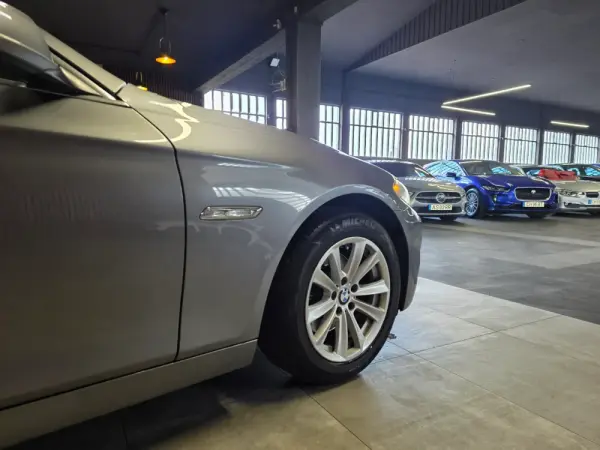 BMW 520 d Aut. 28