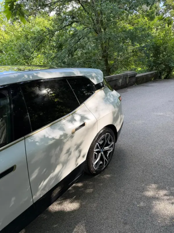 BMW iX xDrive 40 Pack Desportivo 40