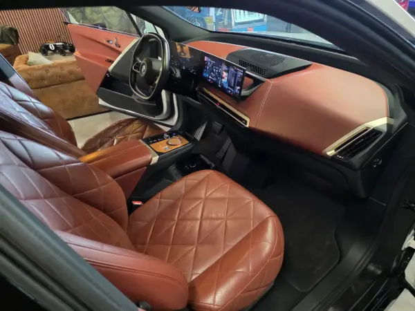 BMW iX xDrive 40 Pack Desportivo 54