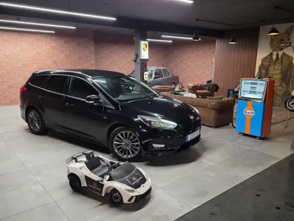 Ford Focus SW 1.5 TDCi ST-Line 1