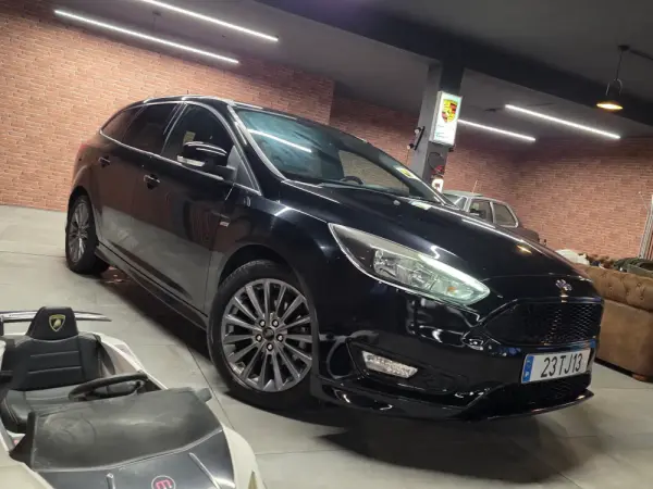 Ford Focus SW 1.5 TDCi ST-Line 12