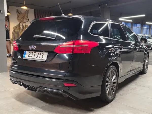 Ford Focus SW 1.5 TDCi ST-Line 34