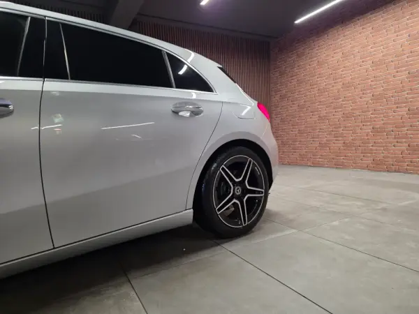 Mercedes-Benz A 180 d 7G-DCT Progressive 23