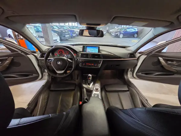 BMW 320 d Aut. Luxury Line 9