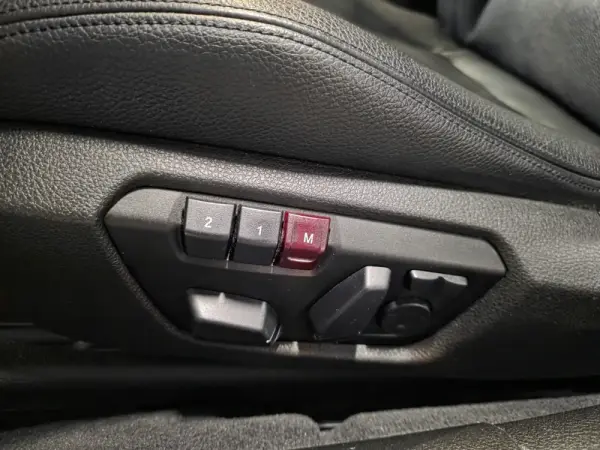 BMW 320 d Aut. Luxury Line 21