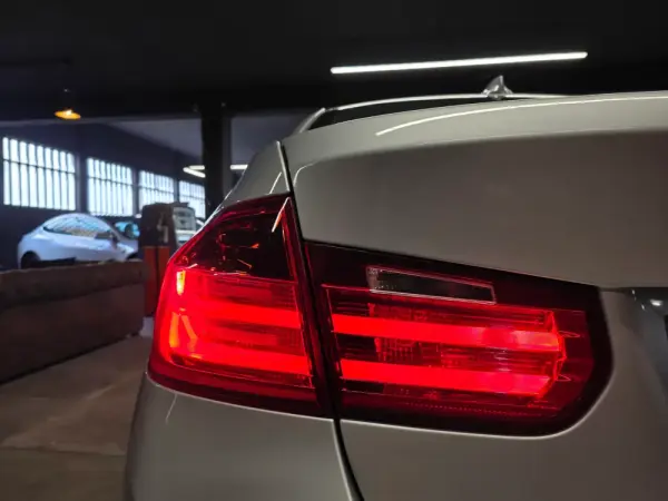 BMW 320 d Aut. Luxury Line 26