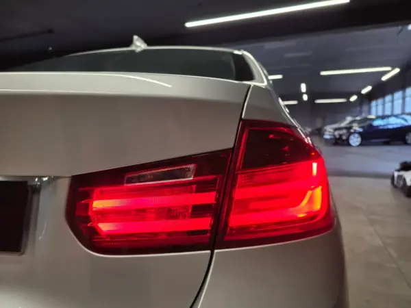BMW 320 d Aut. Luxury Line 25