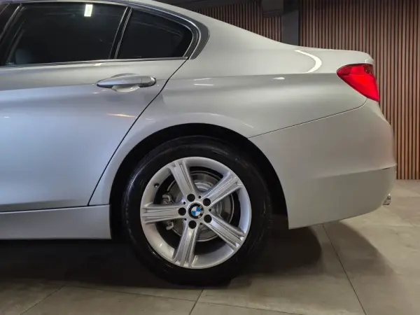 BMW 320 d Aut. Luxury Line 27
